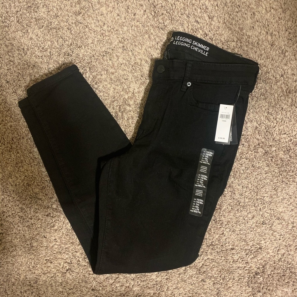 Black jeggings